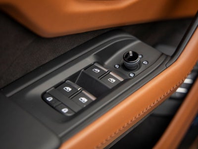 2025 Lamborghini Urus SE