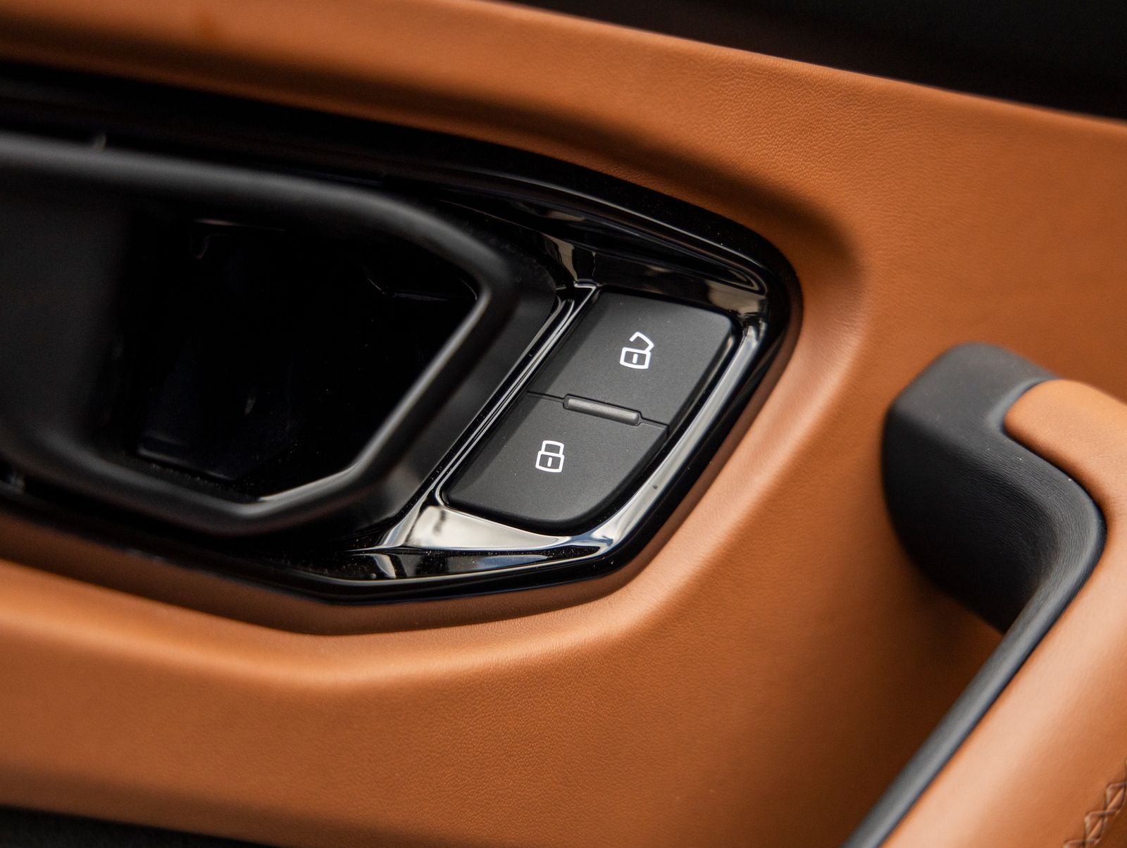 2025 Lamborghini Urus SE