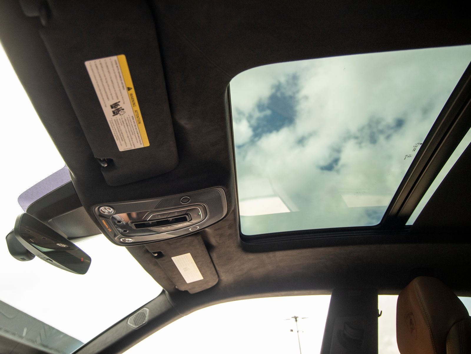 2025 Lamborghini Urus SE