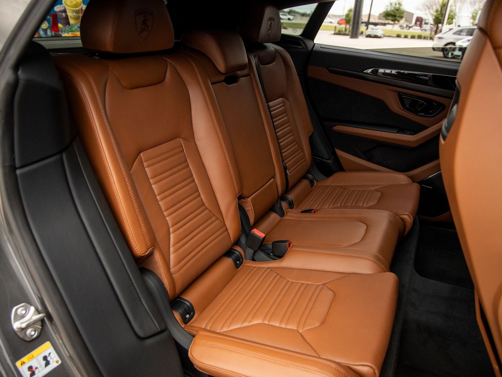 2025 Lamborghini Urus SE