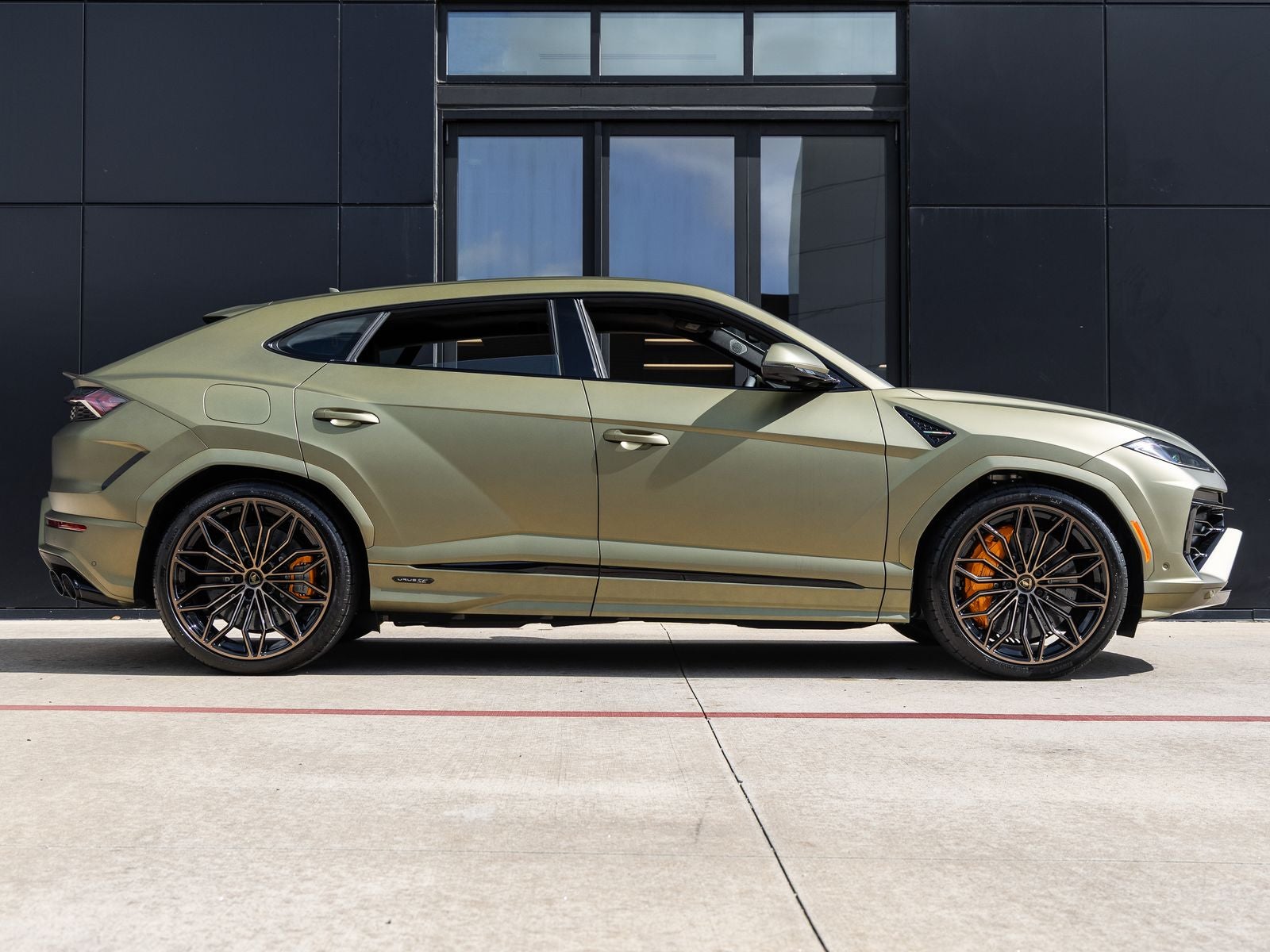 2026 Lamborghini Urus SE
