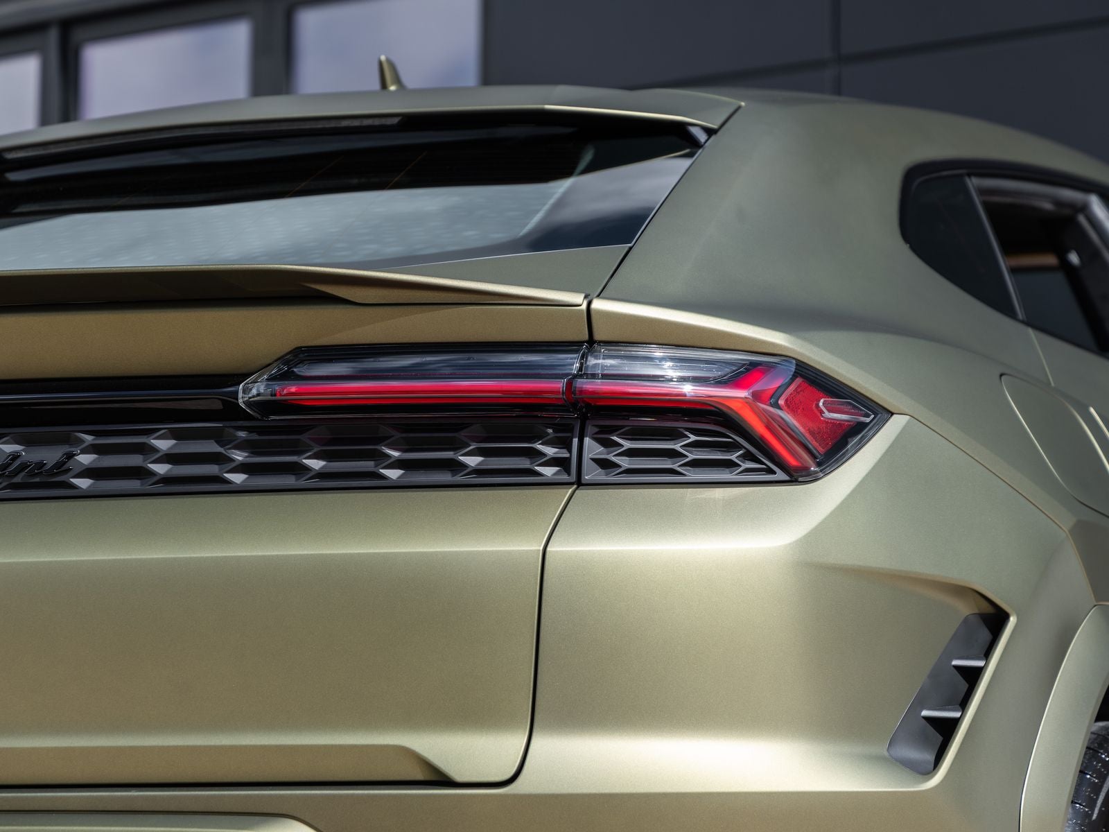 2026 Lamborghini Urus SE