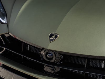 2026 Lamborghini Urus SE