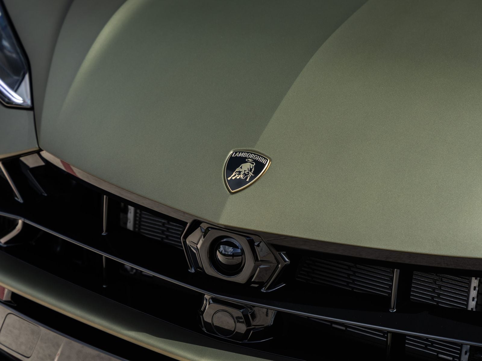 2026 Lamborghini Urus SE