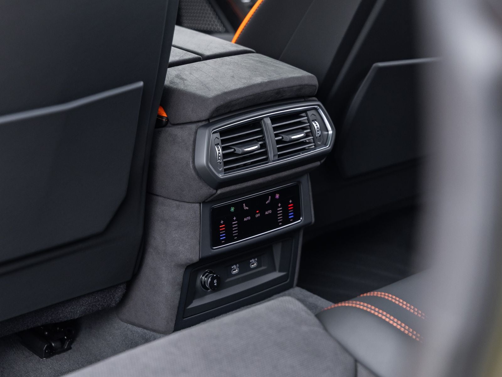 2026 Lamborghini Urus SE