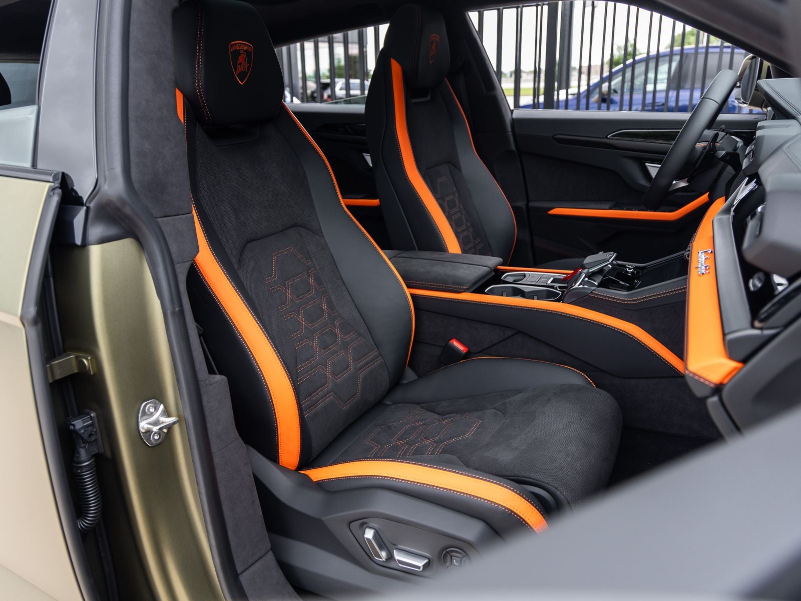 2026 Lamborghini Urus SE