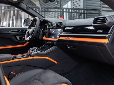 2026 Lamborghini Urus SE