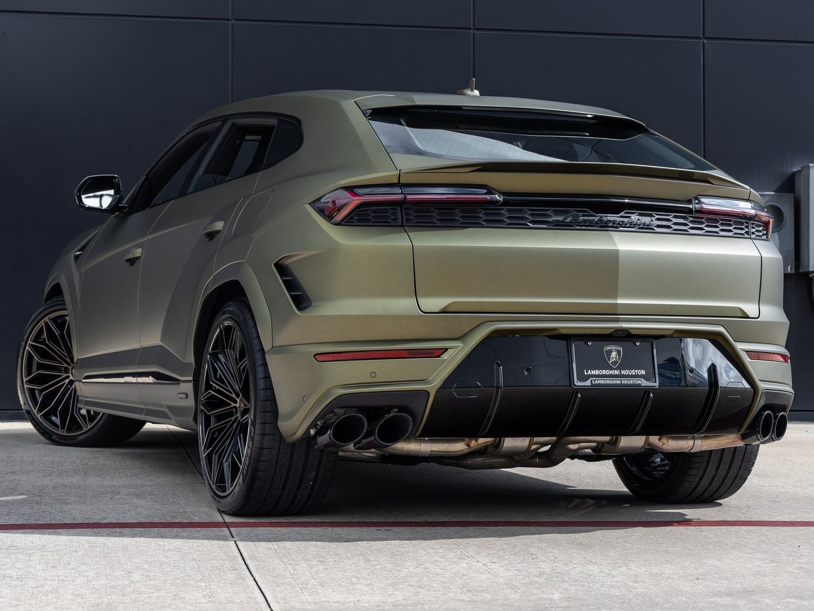 2026 Lamborghini Urus SE