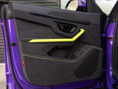 2026 Lamborghini Urus SE