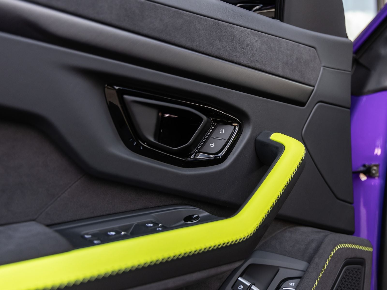 2026 Lamborghini Urus SE