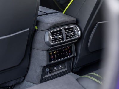 2026 Lamborghini Urus SE