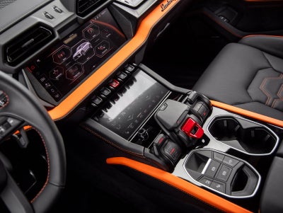 2026 Lamborghini Urus SE