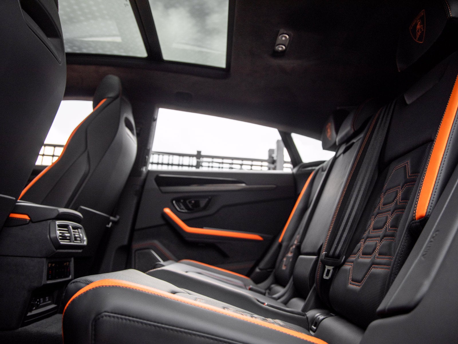 2026 Lamborghini Urus SE