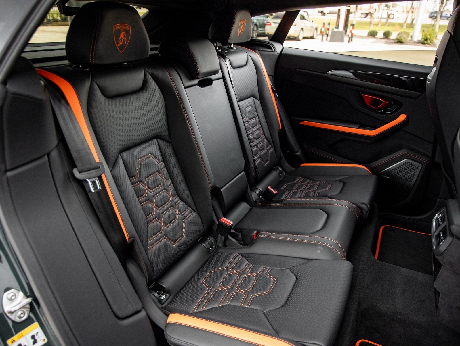 2025 Lamborghini Urus SE