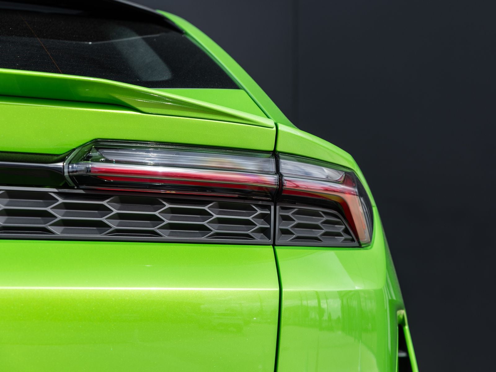 2025 Lamborghini Urus SE