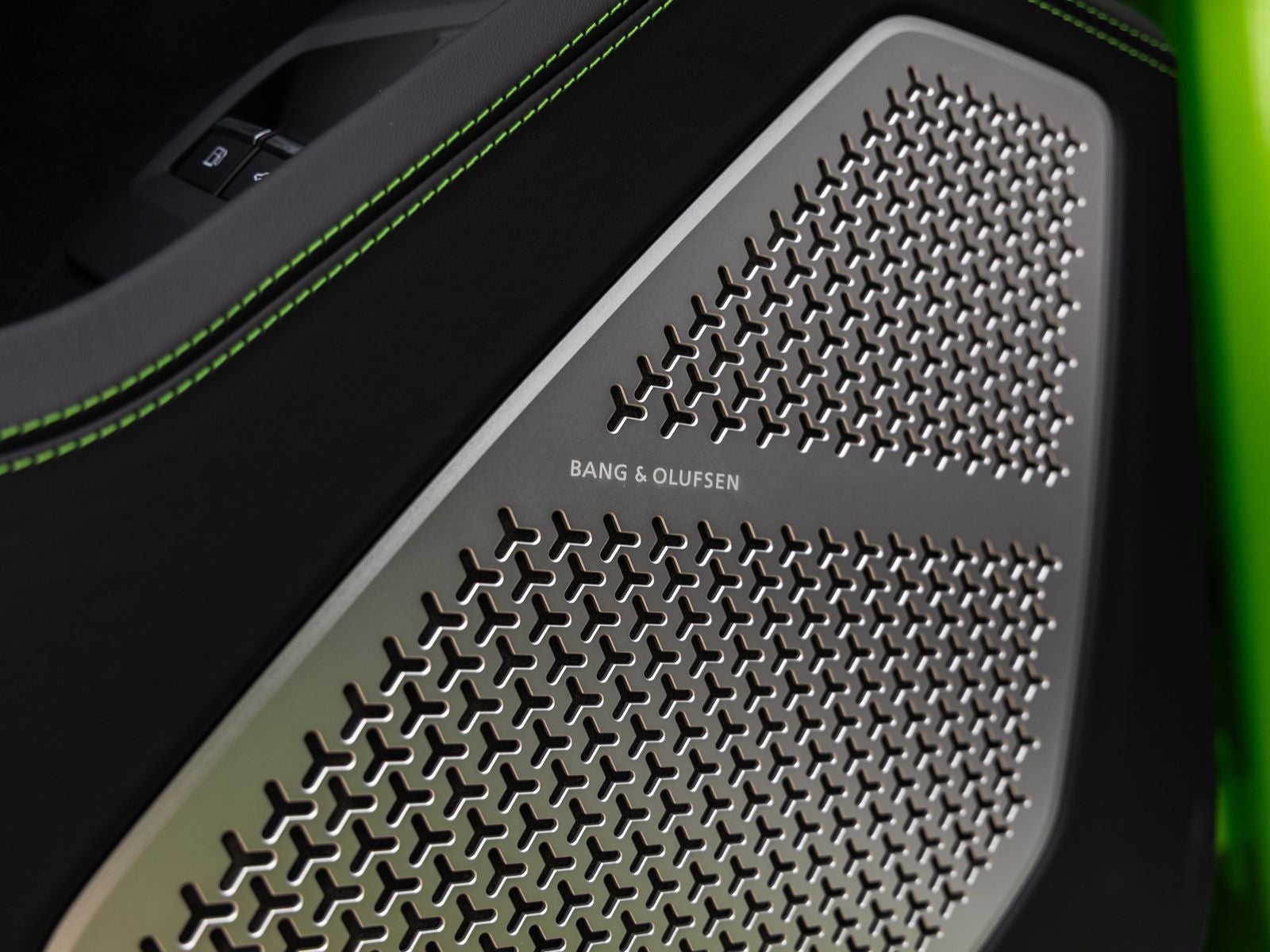 2025 Lamborghini Urus SE