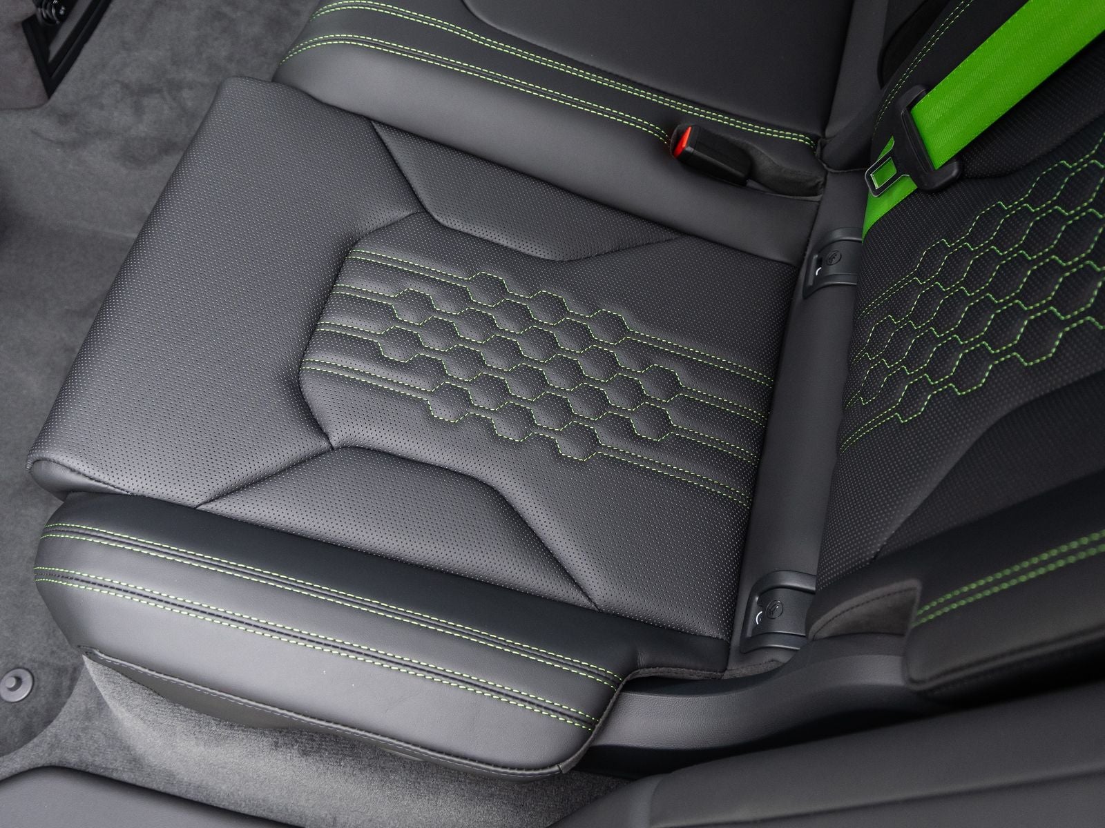 2025 Lamborghini Urus SE