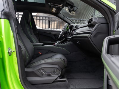 2025 Lamborghini Urus SE