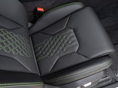 2025 Lamborghini Urus SE