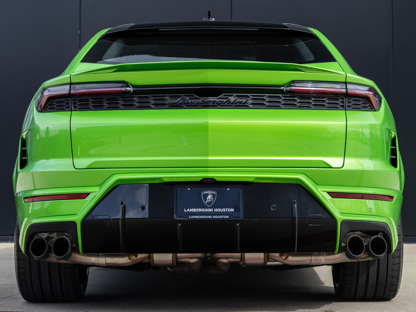 2025 Lamborghini Urus SE