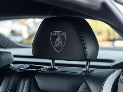 2026 Lamborghini Urus SE