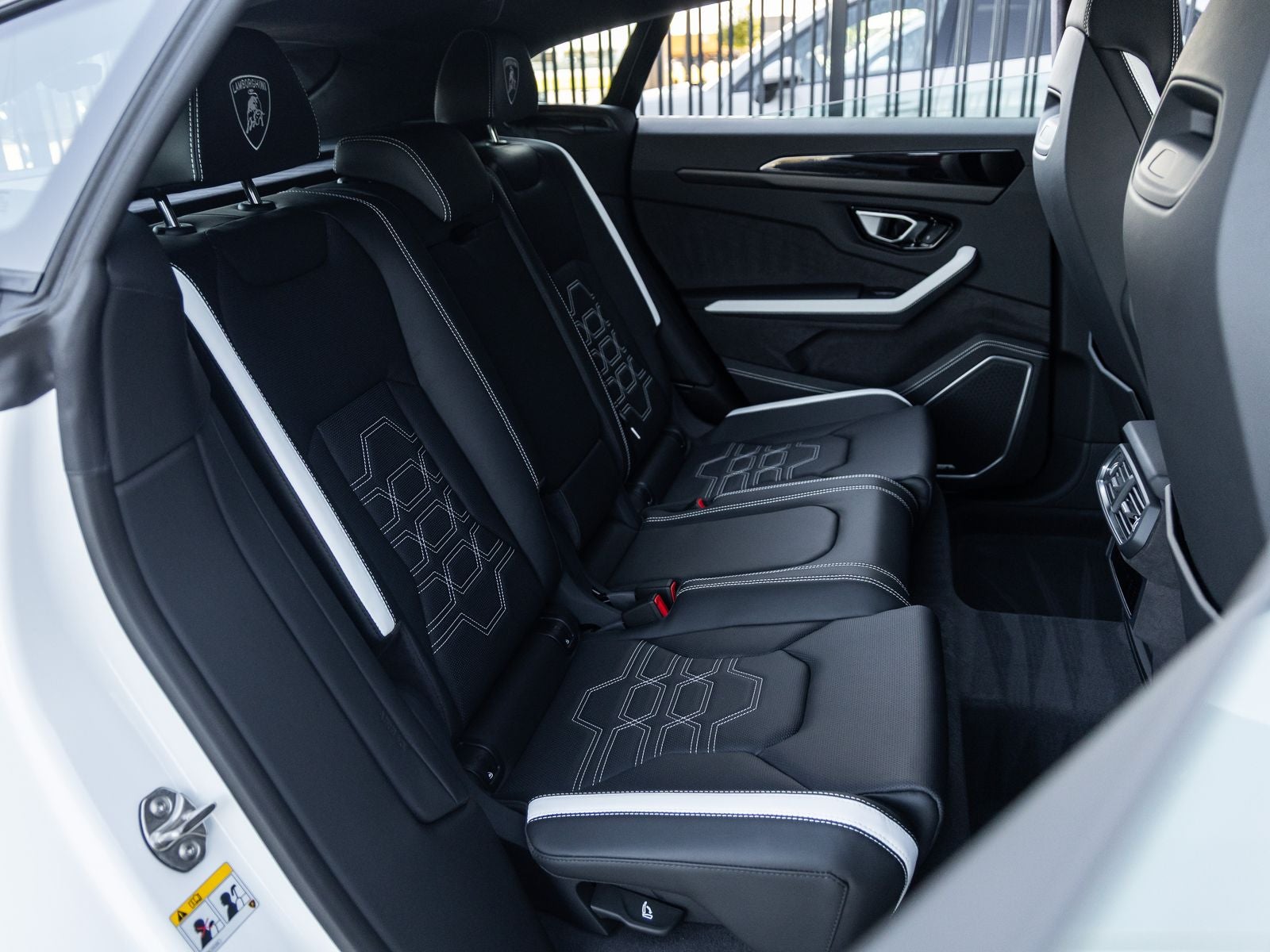 2026 Lamborghini Urus SE