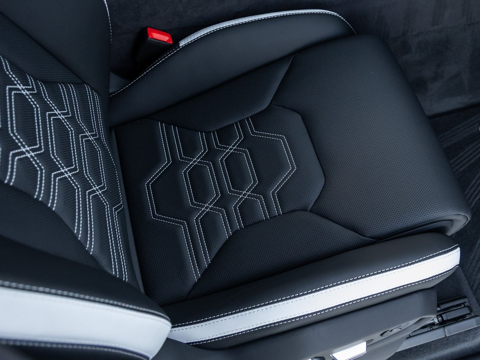 2026 Lamborghini Urus SE