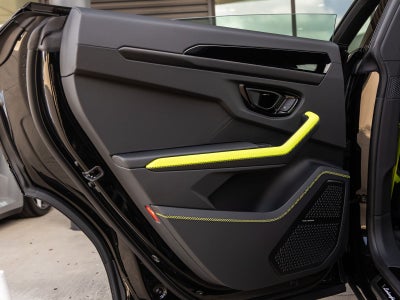 2026 Lamborghini Urus SE