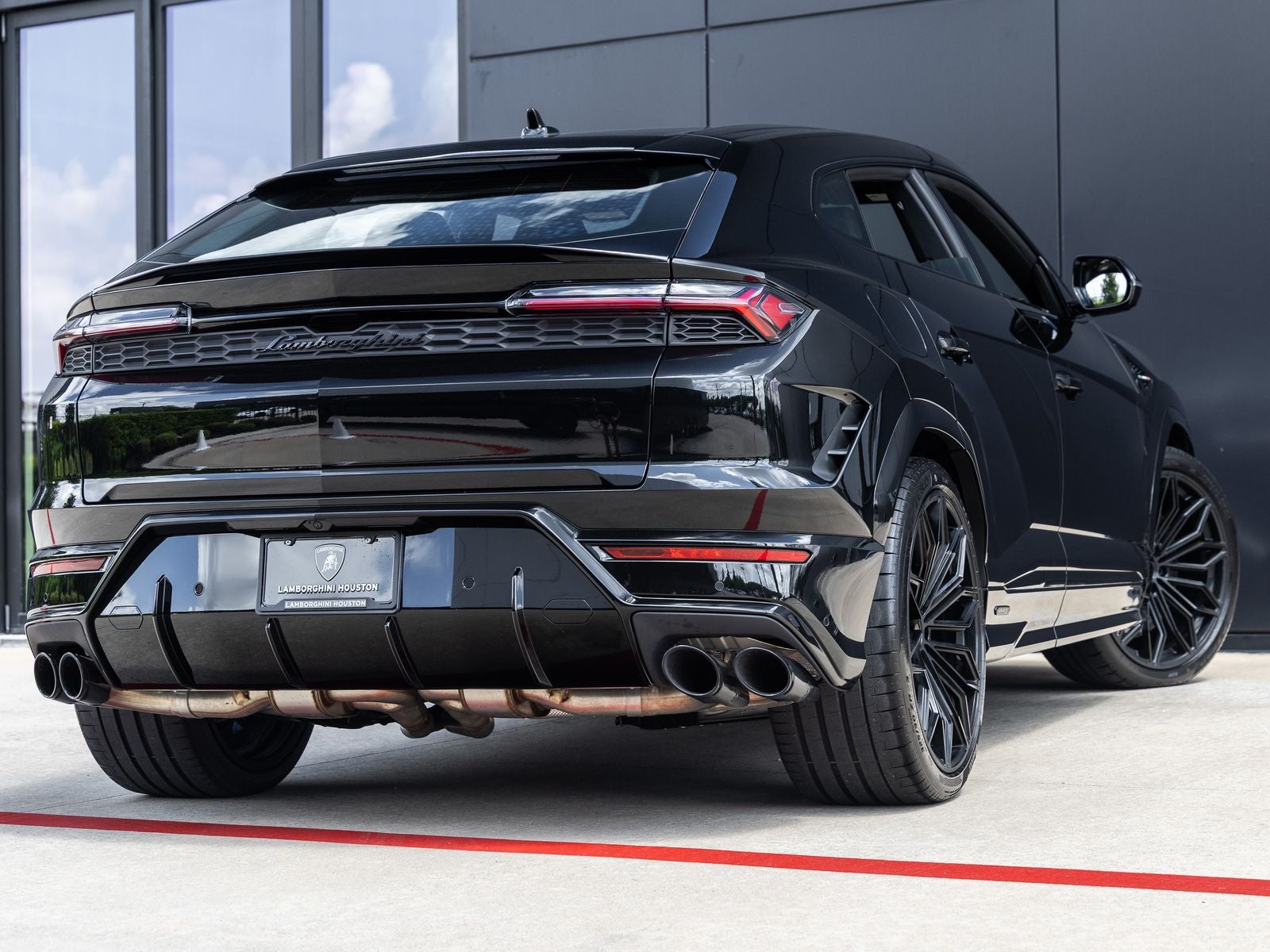 2026 Lamborghini Urus SE