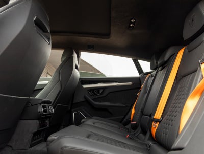 2025 Lamborghini Urus SE