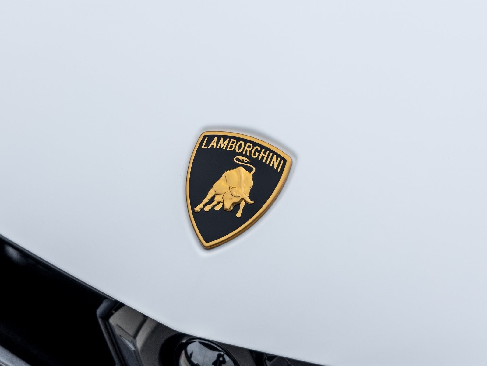 2025 Lamborghini Urus SE