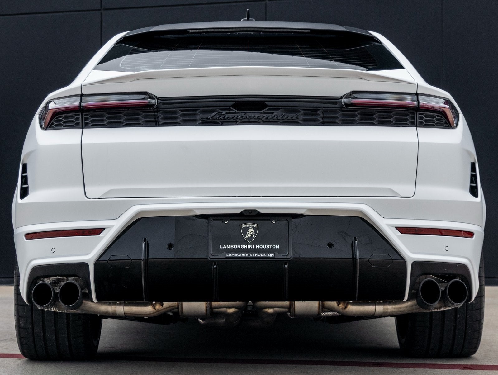 2025 Lamborghini Urus SE