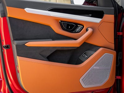 2026 Lamborghini Urus SE