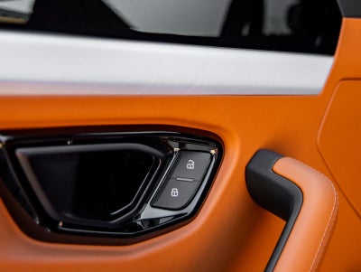 2026 Lamborghini Urus SE