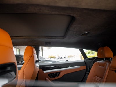 2026 Lamborghini Urus SE