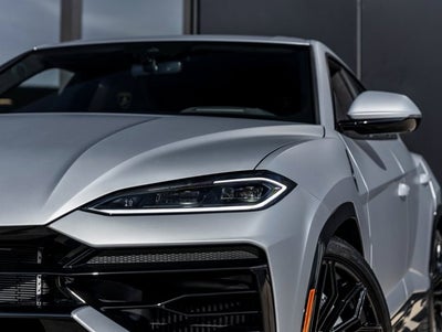 2026 Lamborghini Urus SE