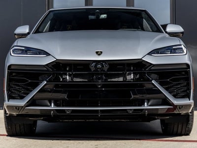 2026 Lamborghini Urus SE