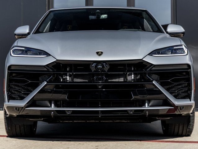 2026 Lamborghini Urus SE