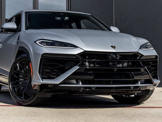 2026 Lamborghini Urus SE