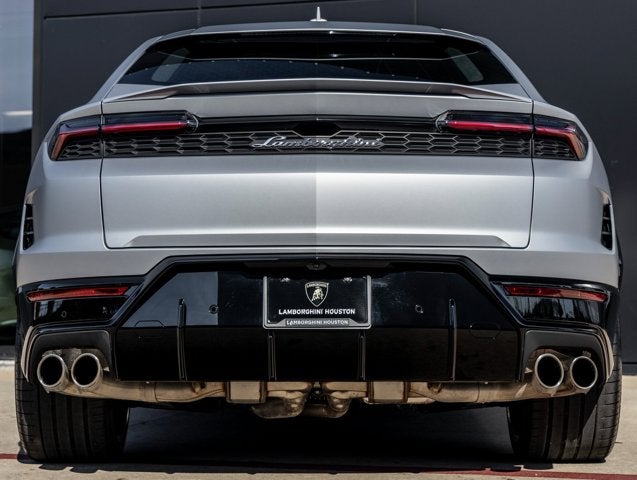 2026 Lamborghini Urus SE