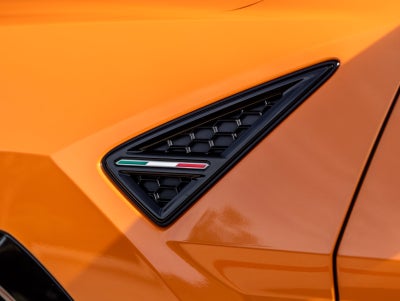 2026 Lamborghini Urus SE