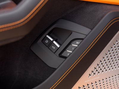 2026 Lamborghini Urus SE