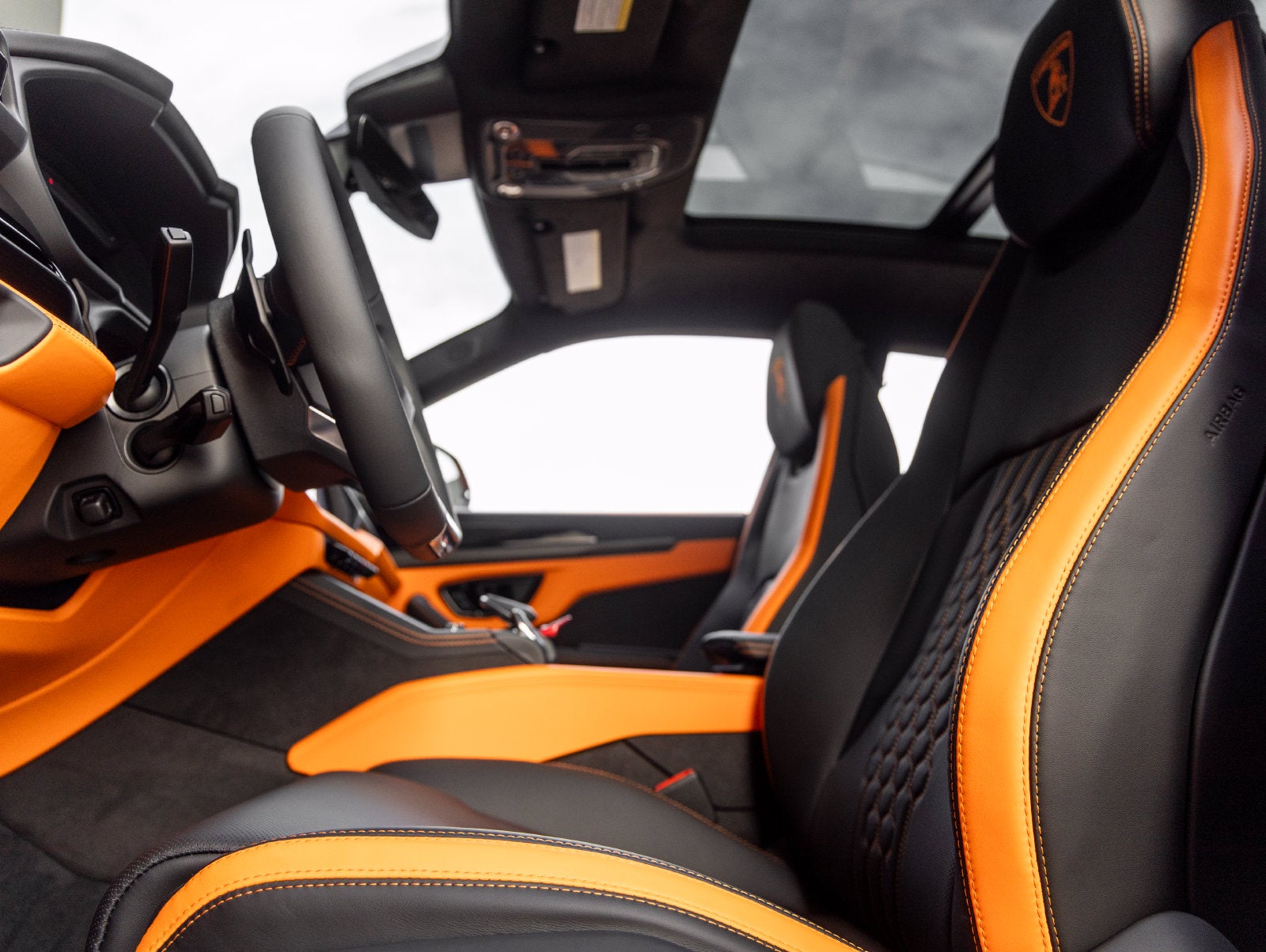 2026 Lamborghini Urus SE