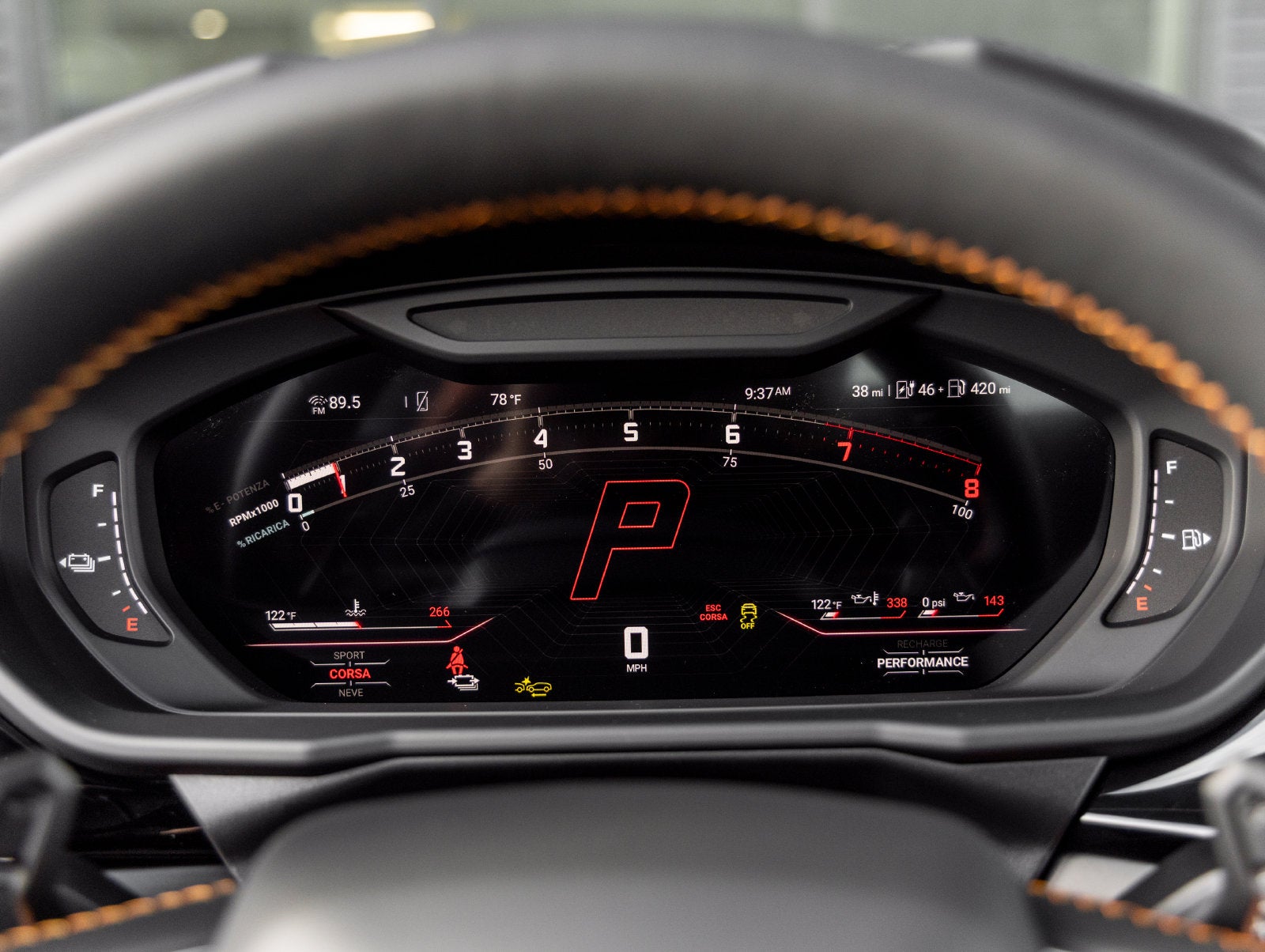 2026 Lamborghini Urus SE