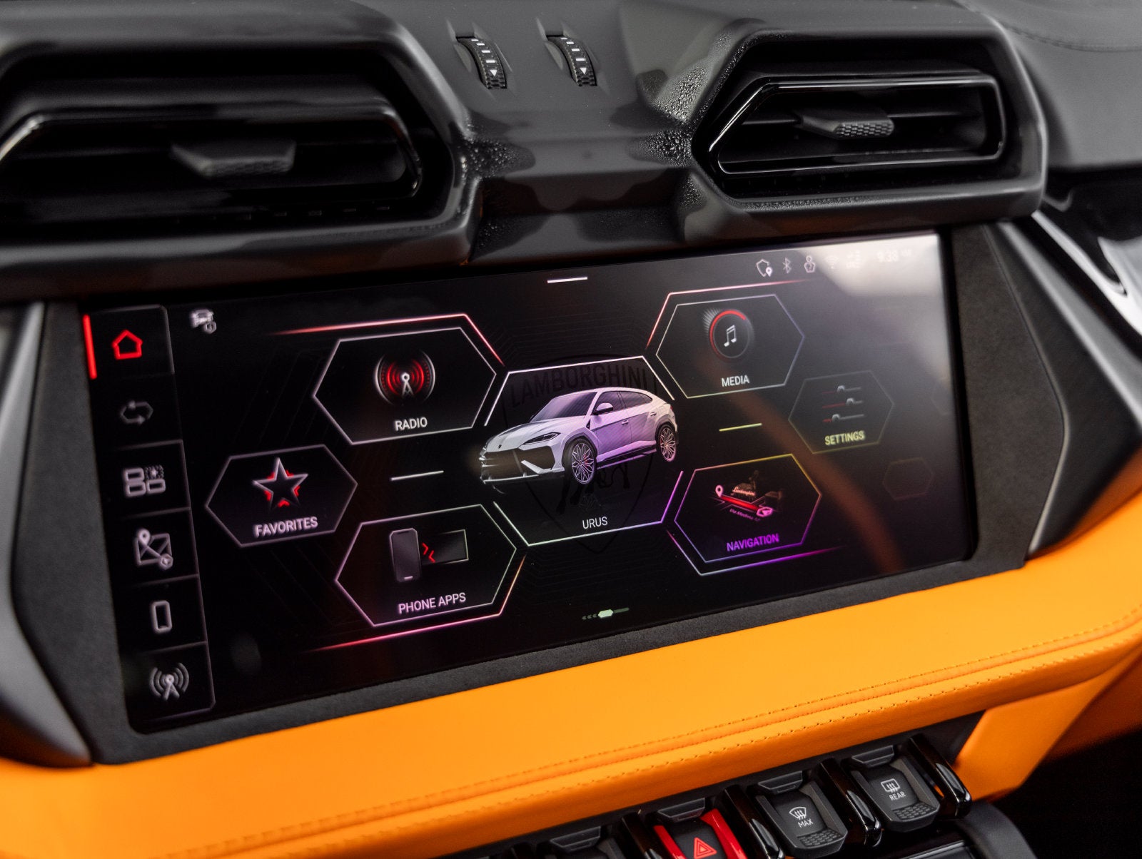 2026 Lamborghini Urus SE
