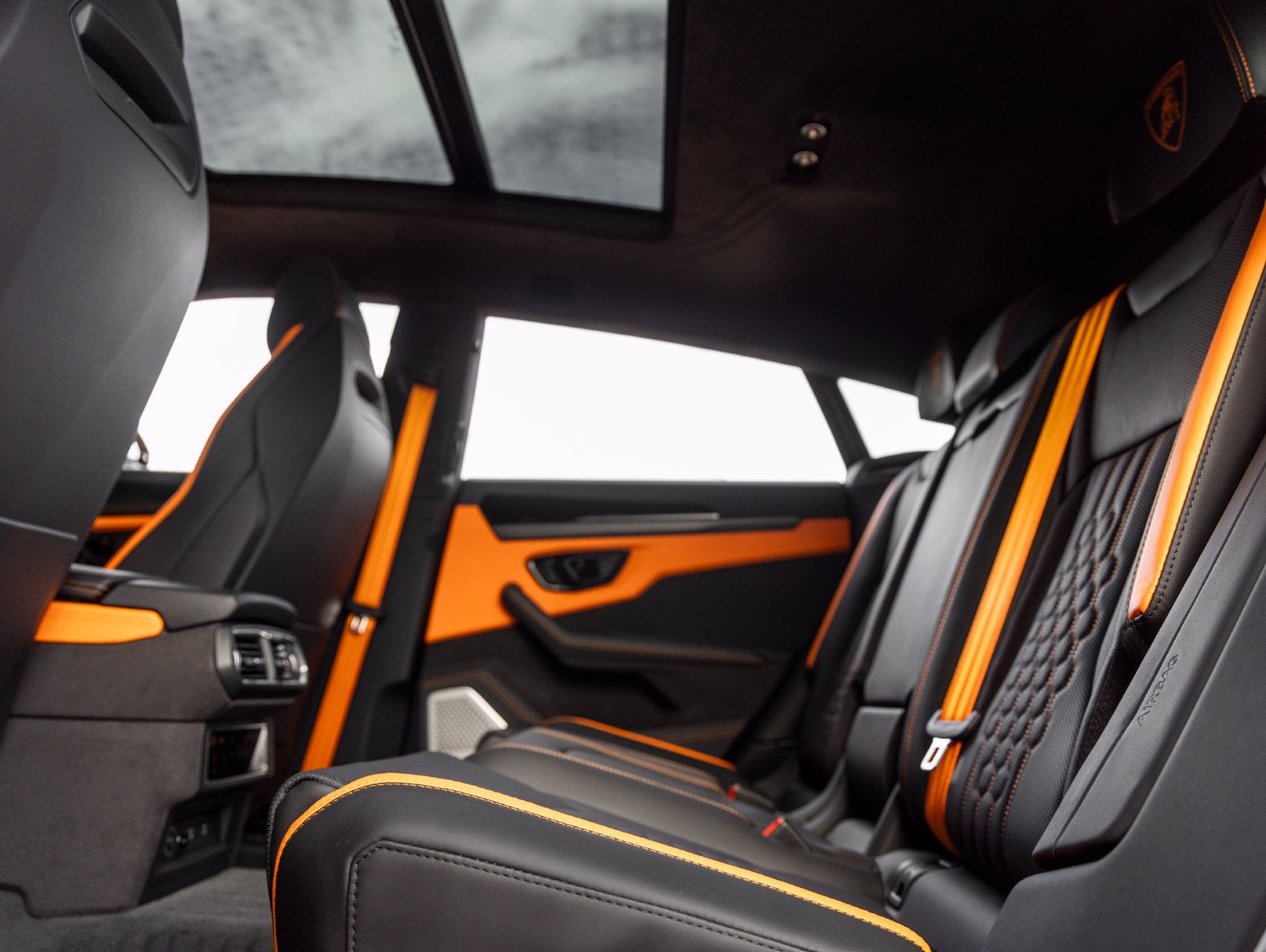 2026 Lamborghini Urus SE