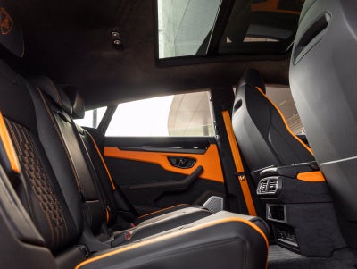 2026 Lamborghini Urus SE