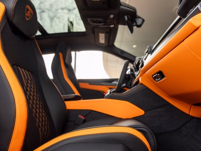 2026 Lamborghini Urus SE