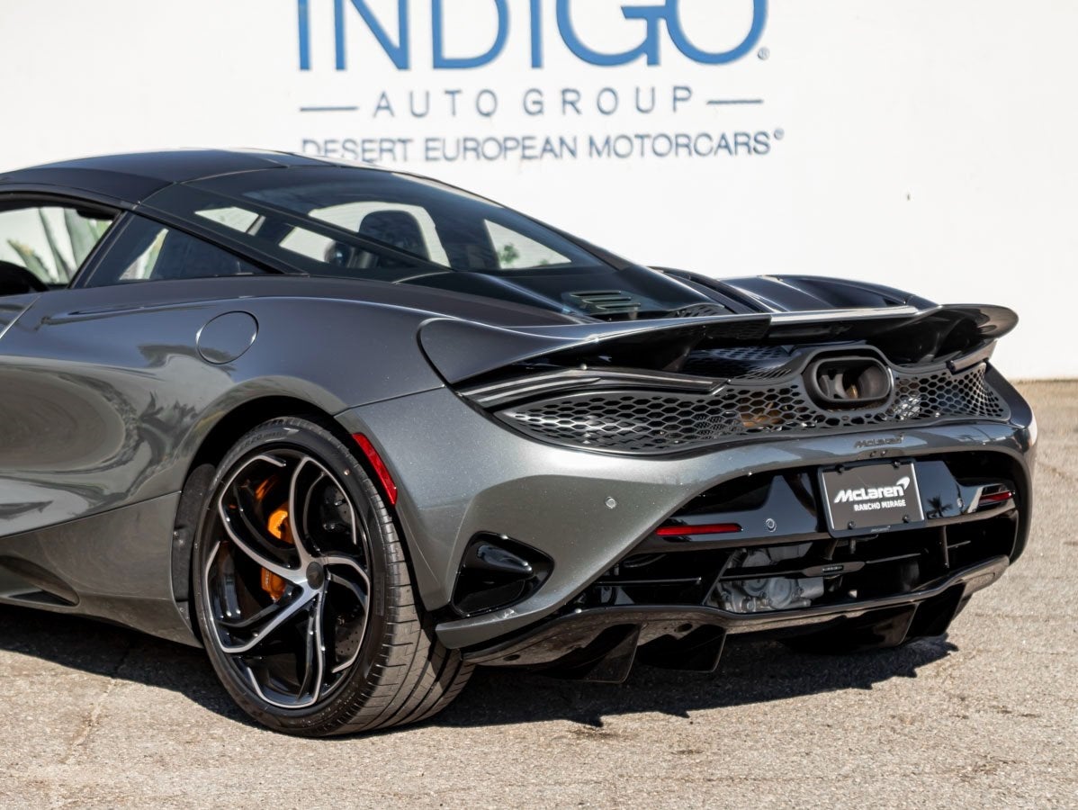 2026 McLaren 750S Base