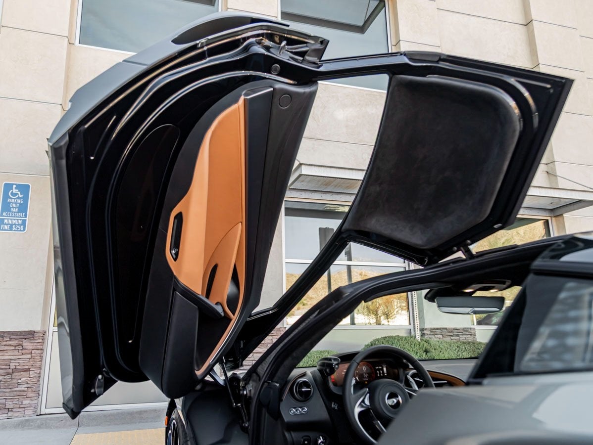 2026 McLaren 750S Base